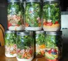 Home konzervace bez dalších okolků: recept na zimní zeleninový salát