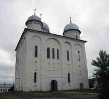 Katedrála svatého Jiří v Yuriev-Polský: fotografie, architektura