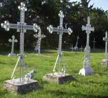 Кресты на могилу. Какой выбрать