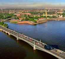 Trinity Bridge - ušlechtilý symbol of St. Petersburg