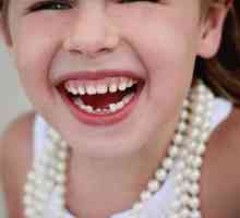 V jakém věku a v jakém pořadí dítě zuby vypadnou? Řidičské Ztráta primárních zubů u dětí