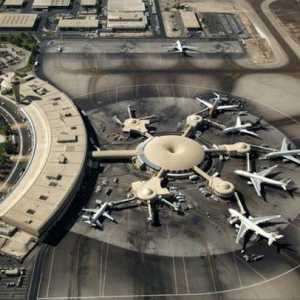 Abu Dhabi Airport. world Letiště