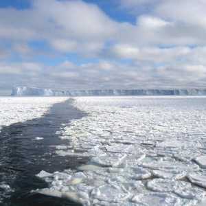 Arktické moře mycí Rusko