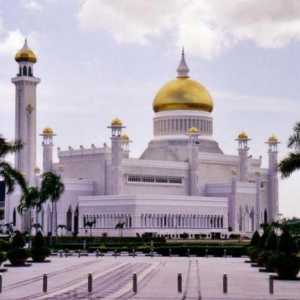 Brunei: Brunei kapitálu, lidí a atrakce. Státní svátky v Brunej