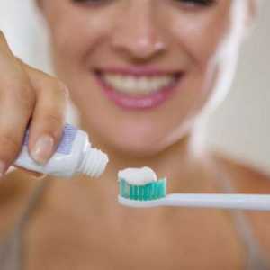 Co se stane, pokud nechcete čistit zuby? Hodinu Dental