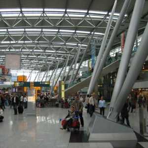 Dusseldorf (letiště): Popis služby. Jak se dostat na letiště v Düsseldorfu