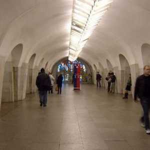 Je-li v moskevském metru Šabolovskaja?