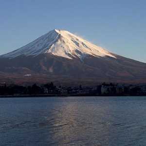 Mount Fuji v Japonsku: původ, historii a výška hory. Druhy horu Fuji (foto)