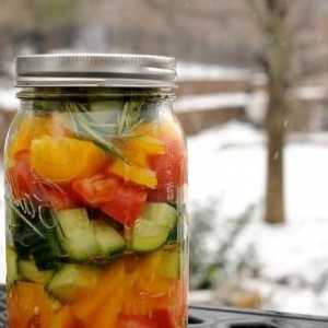 Vaření salát squash na zimu. recept