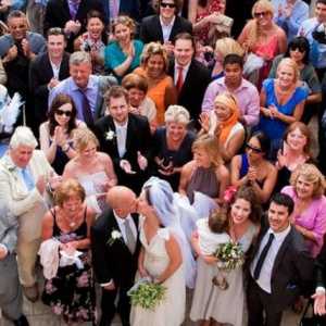Charakteristika hosty na svatbě v podobě soutěže s cenami