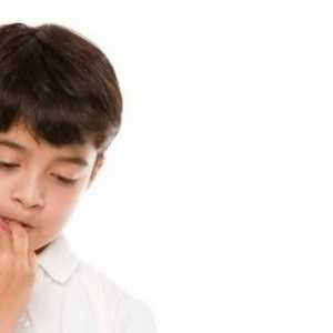 Jak odnaučit dítě kouše si nehty jednou provždy?
