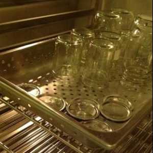 Jak sterilizovat sklenice v troubě - naučit jednoduchý způsob našich babiček!