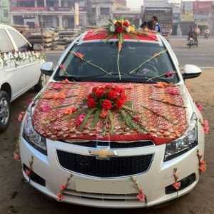 Jak k dekoraci svatební auto krásně a správně