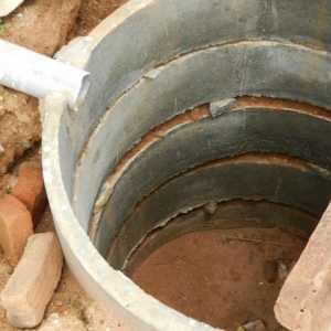 Kanalizace z betonových kroužků. Rozměry betonových kroužků pro splašky. autonomní kanalizace
