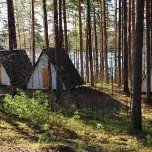 Táboření v Leningradské oblasti v klíně přírody