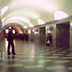Metro Chernyshevskaya. Nejhlubší stanice