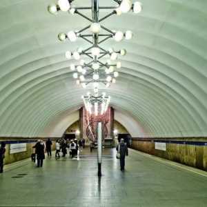 Metro „jezera“ - známý dopravní uzel severní kapitálu