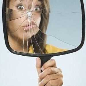 Lidé znamení: pokud si rozbít zrcadlo, co se děje?