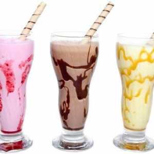 Smoothies je několik receptů a jak se dělá koktejl se zmrzlinou
