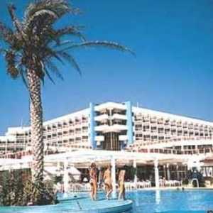 Hotel "Laura Beach" na Kypr. Popis a hodnocení