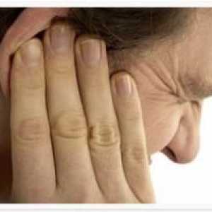 Zánět středního ucha ucho: ošetření doma. Použití léků a lidových prostředků