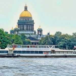 Chůze podél řeky Něvy. Říční výlety v Petrohradu: Uvedená cena