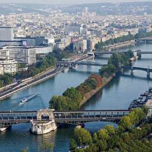 Река сена как символ парижа и всей франции