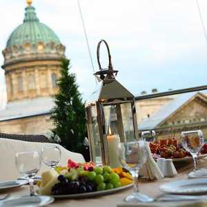 Restaurace na střechách Petrohradu: Terrassa, Luce, „podkroví“,…