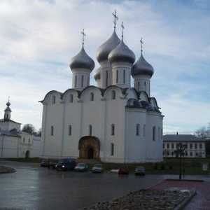 Katedrála Sophia, Vologda. Nejstarší kamenná stavba Vologda - architektonická památka XVI století