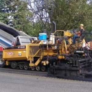 Podmínkou silnic závisí na dodržování asfaltové dlažby technologie