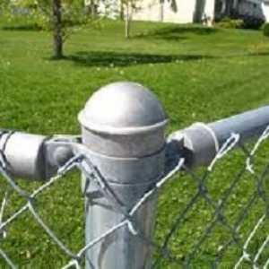 Kovové tyče - základ pro plot