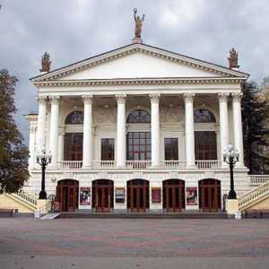 Театр луначарского (севастополь): репертуар, труппа